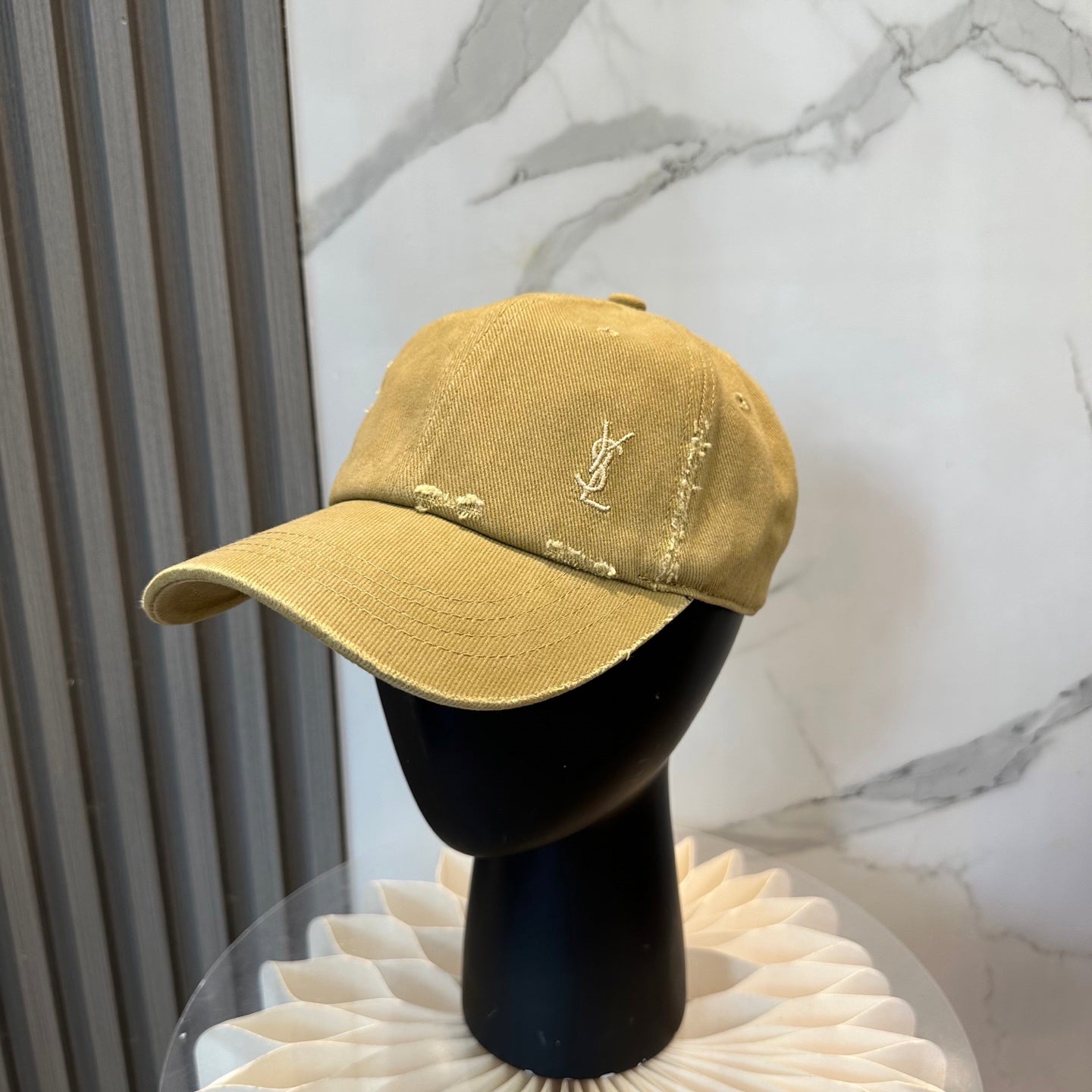 Hat/quality:E18