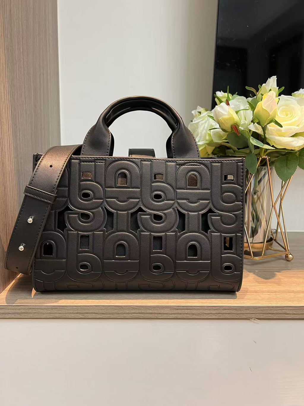 bag/ Quality: 4A / Model:62069