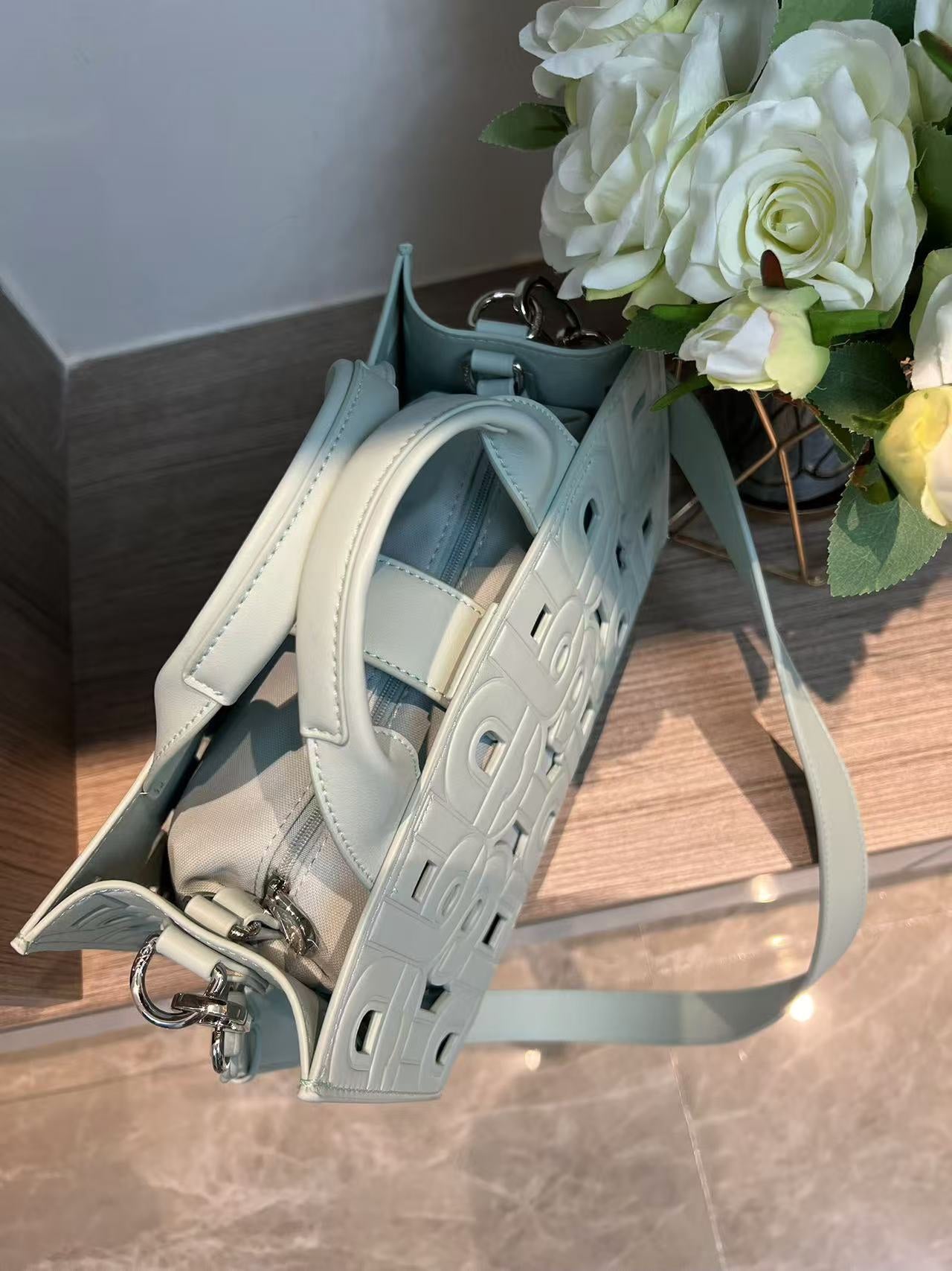 bag/ Quality: 4A / Model:62069