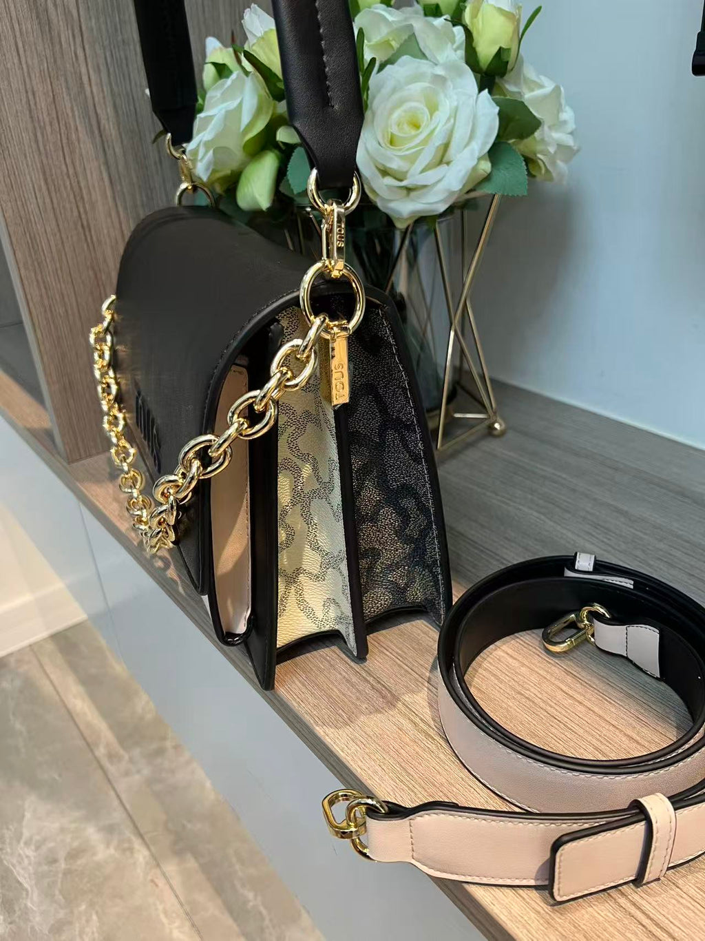 Bag / Quality: 4A / Model:62083