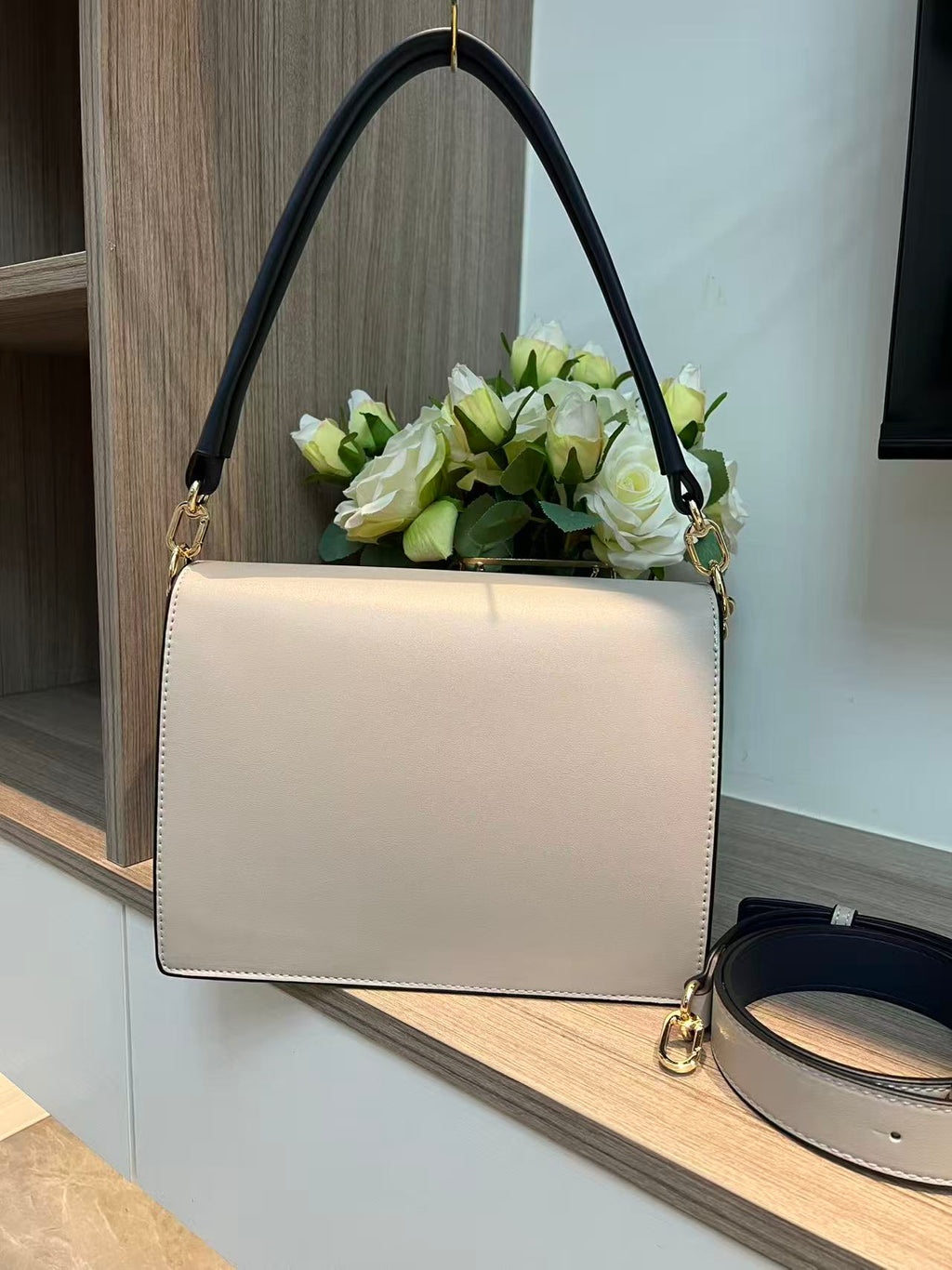 Bag / Quality: 4A / Model:62083