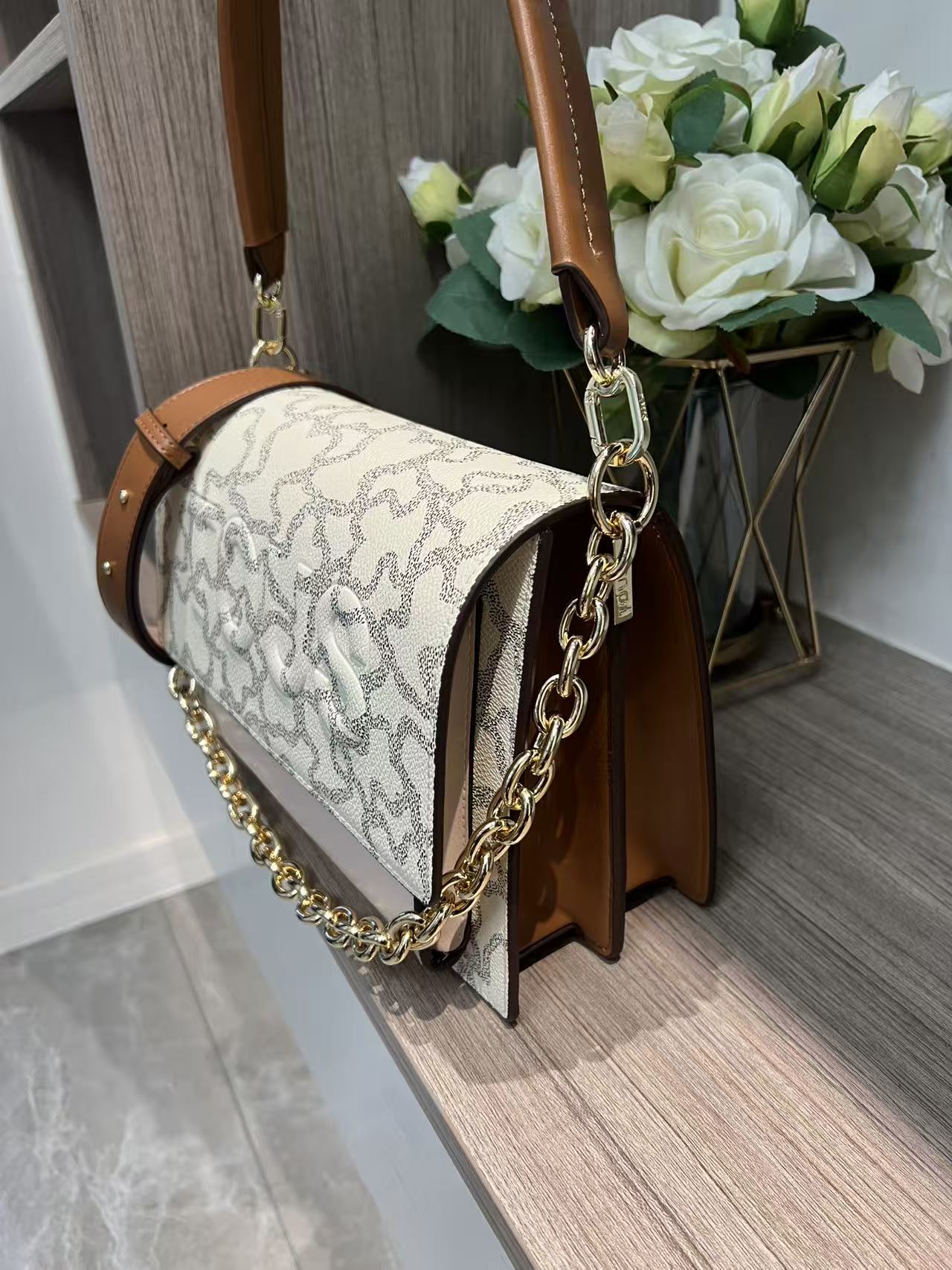 Bag / Quality: 4A / Model:62063