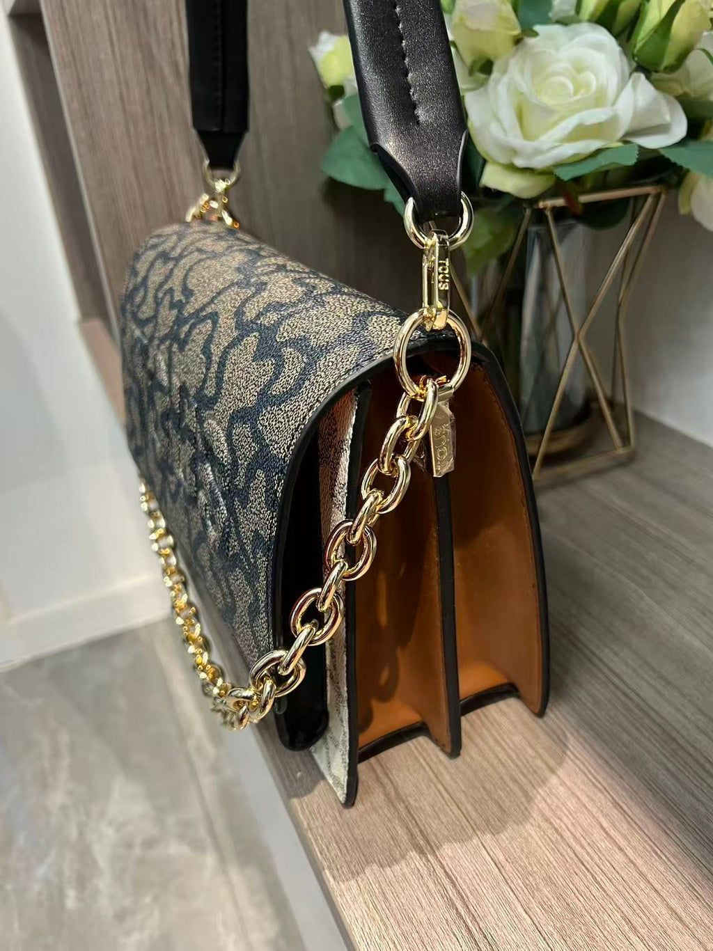 Bag / Quality: 4A / Model:62063
