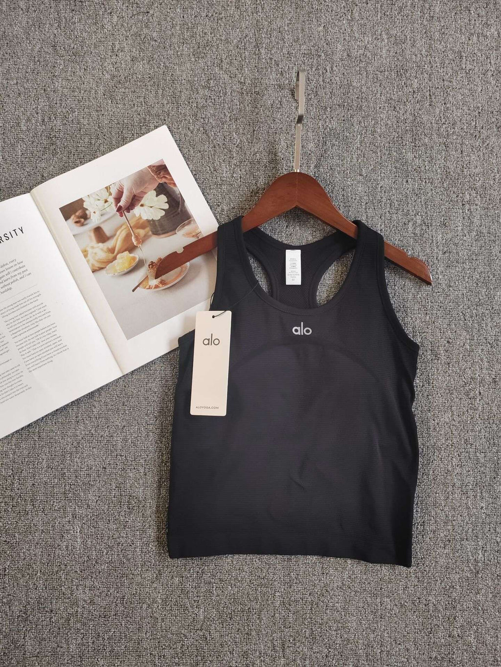 Clothing/Model: G18