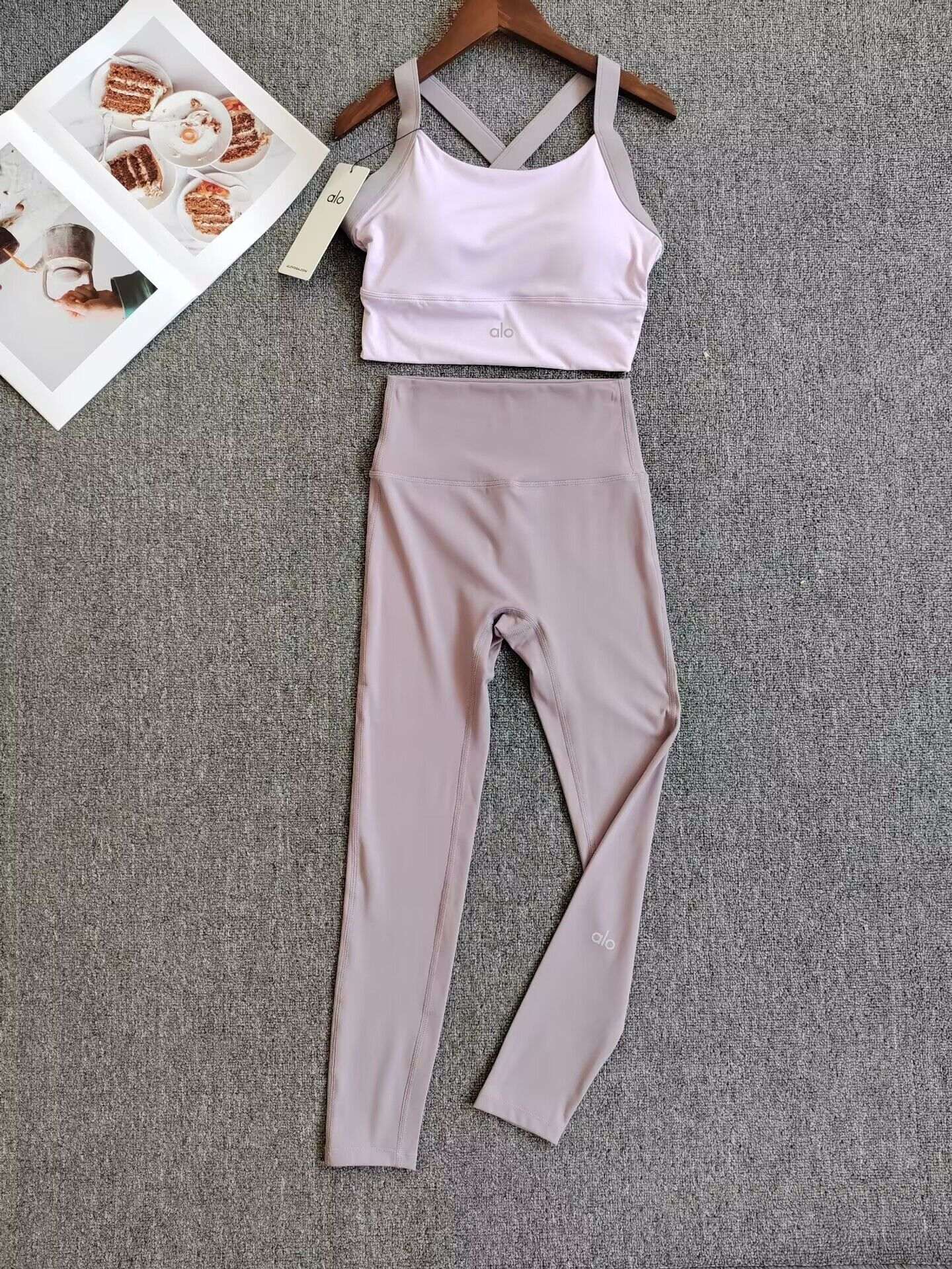 Clothing/Model: G20