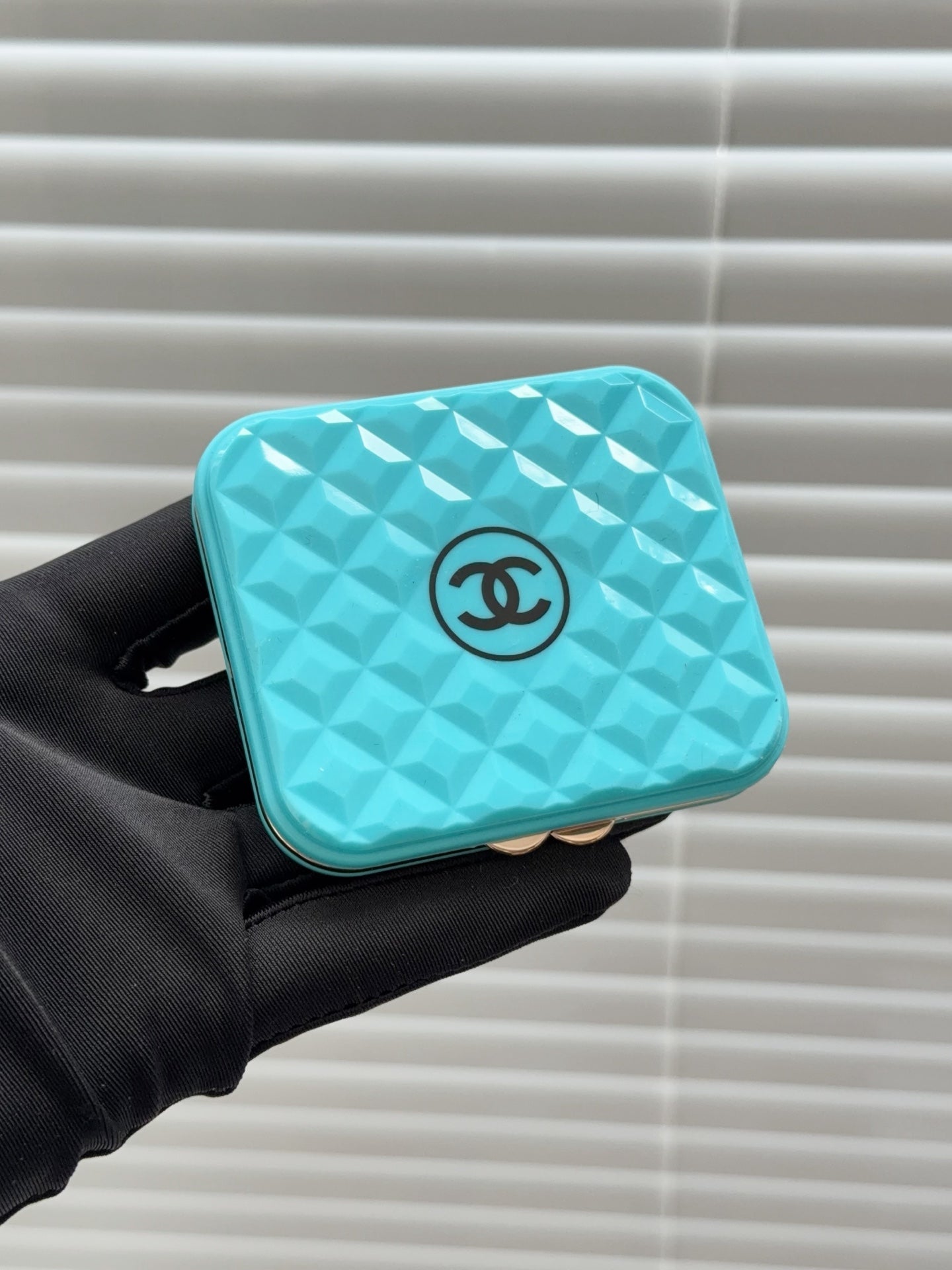 Folding mirror/model:1