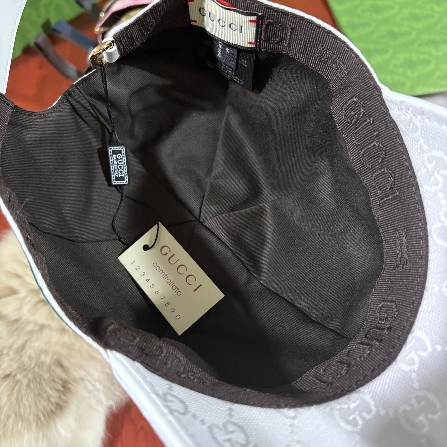 Hat/quality:E15