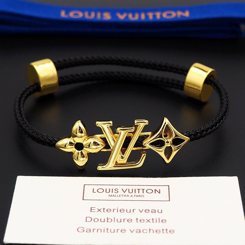Bracelet; F3