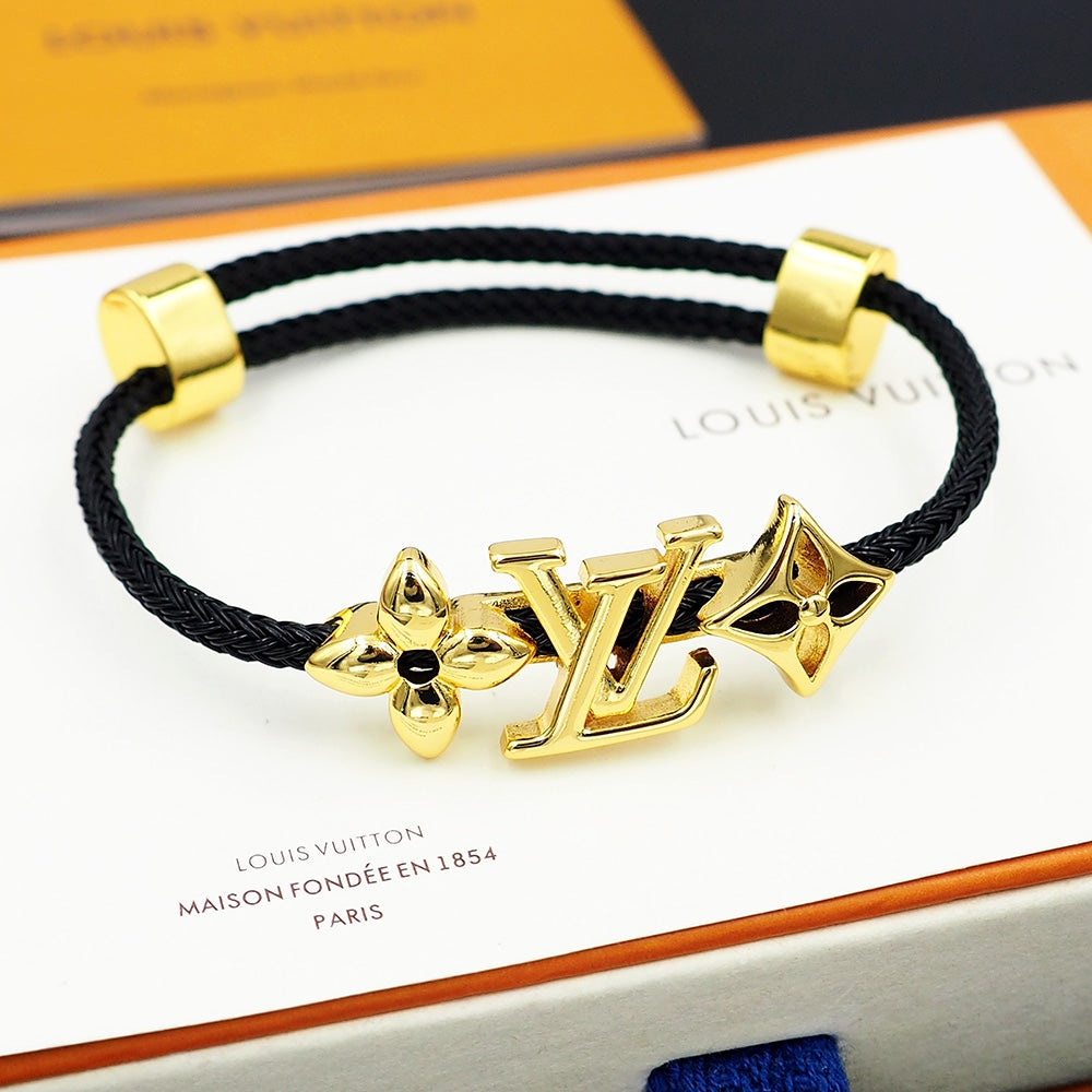 Bracelet; F3