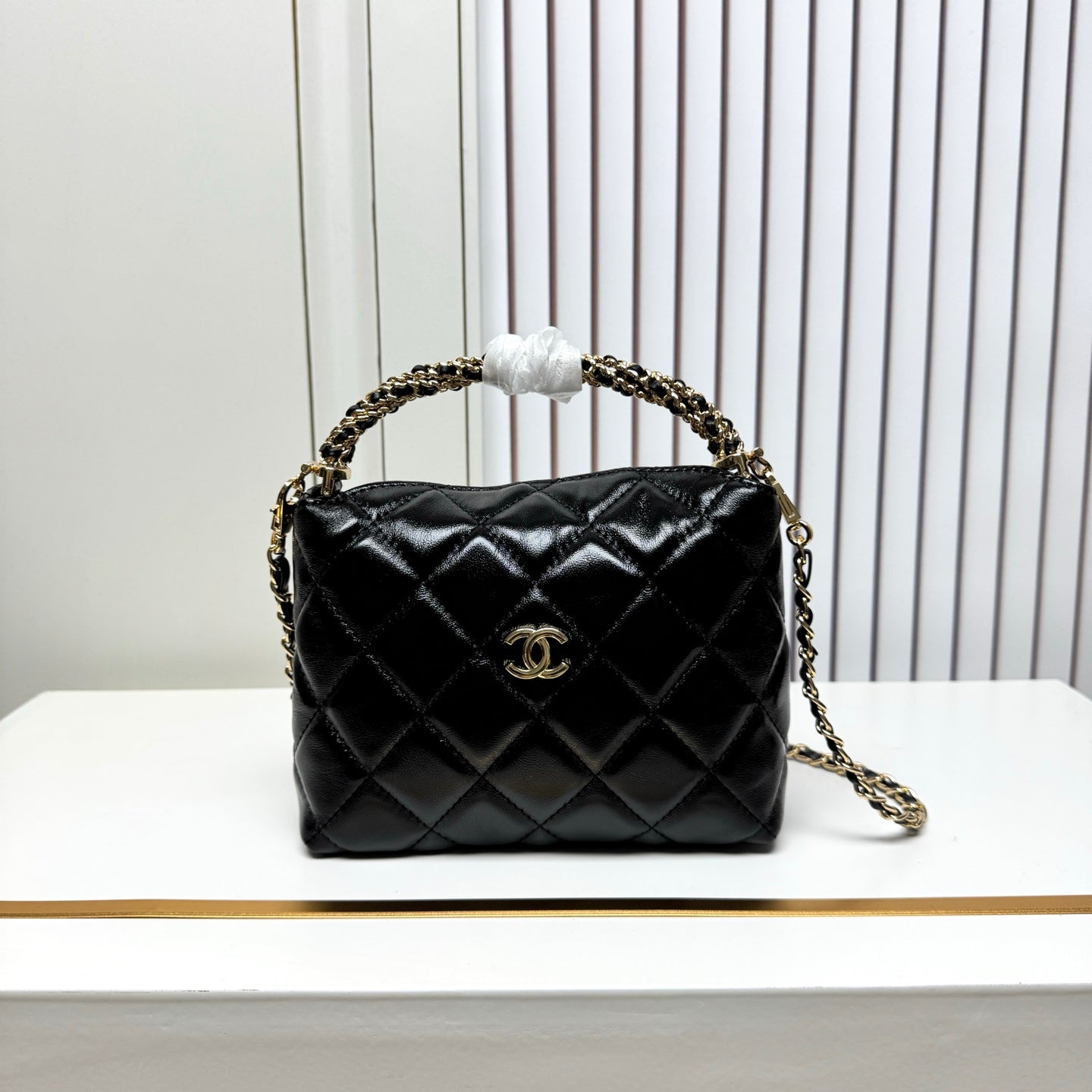 Bag / Quality: 4A / Model:6305