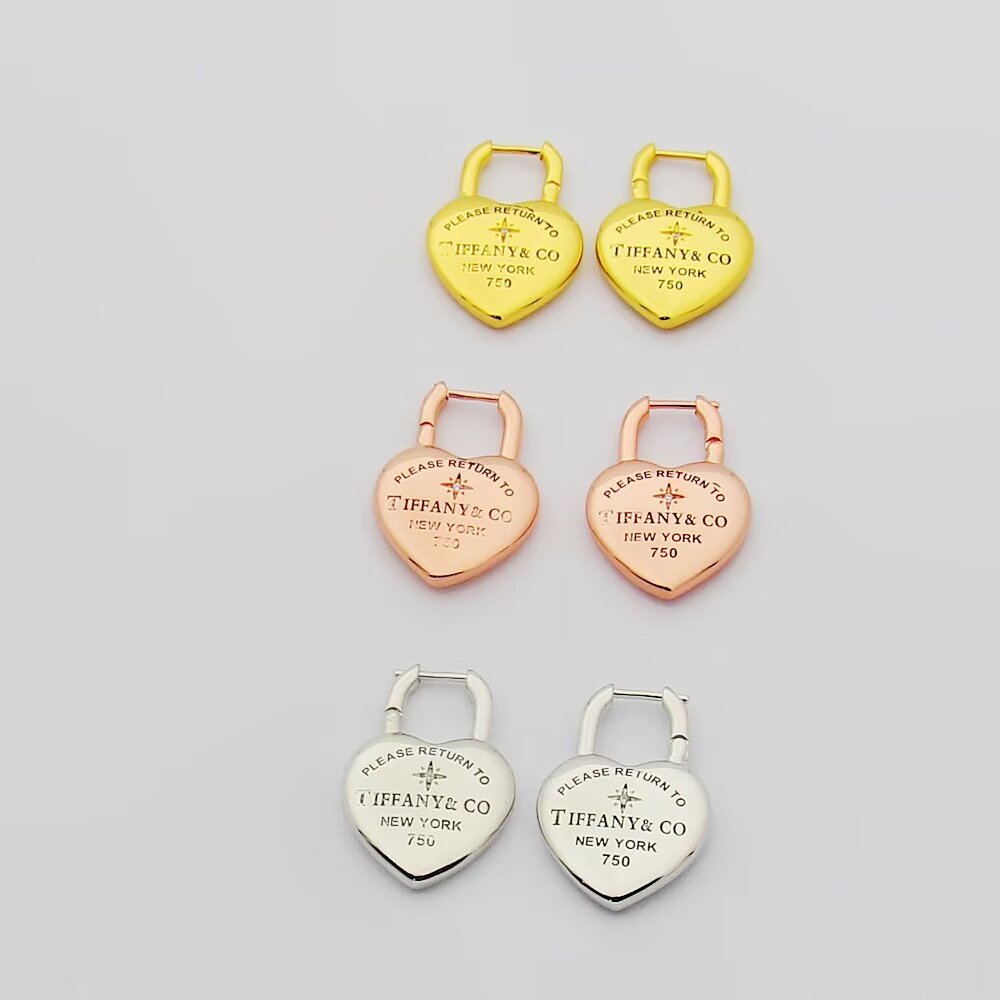 Earrings: F4