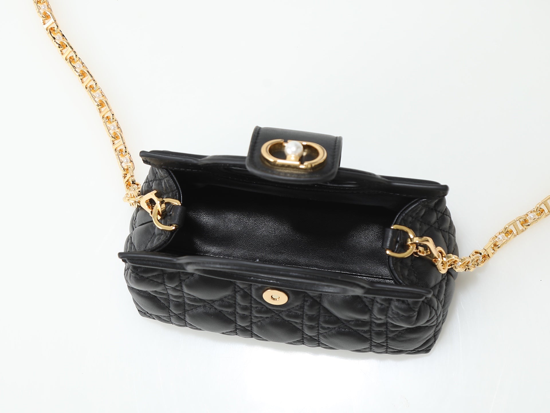 Bag / Quality: 4A / Model:3123