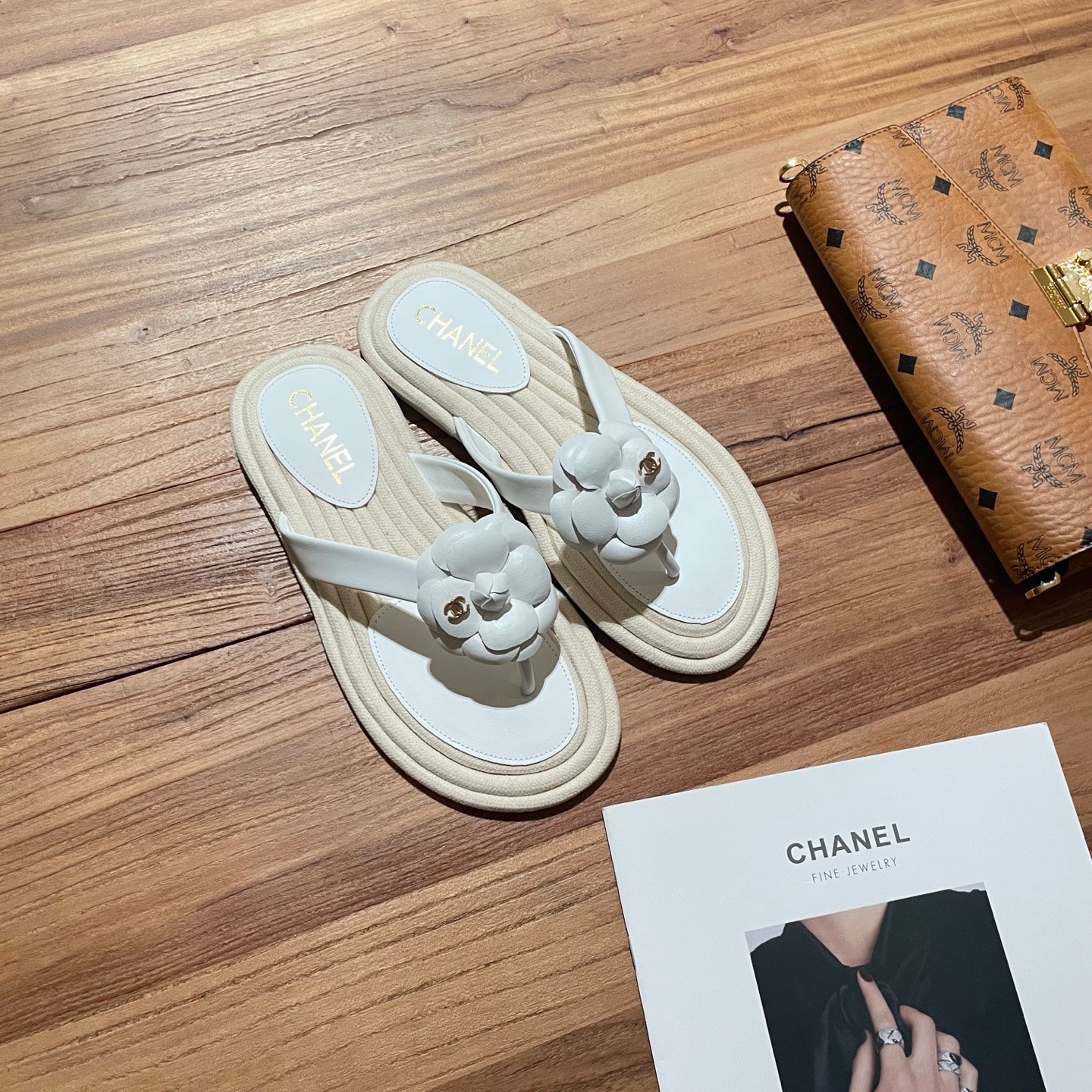 Shoes/Model: F6
