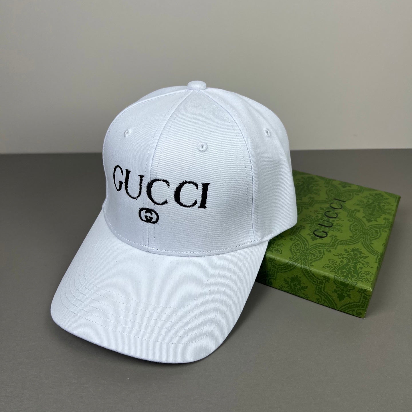 Hat/quality:E2