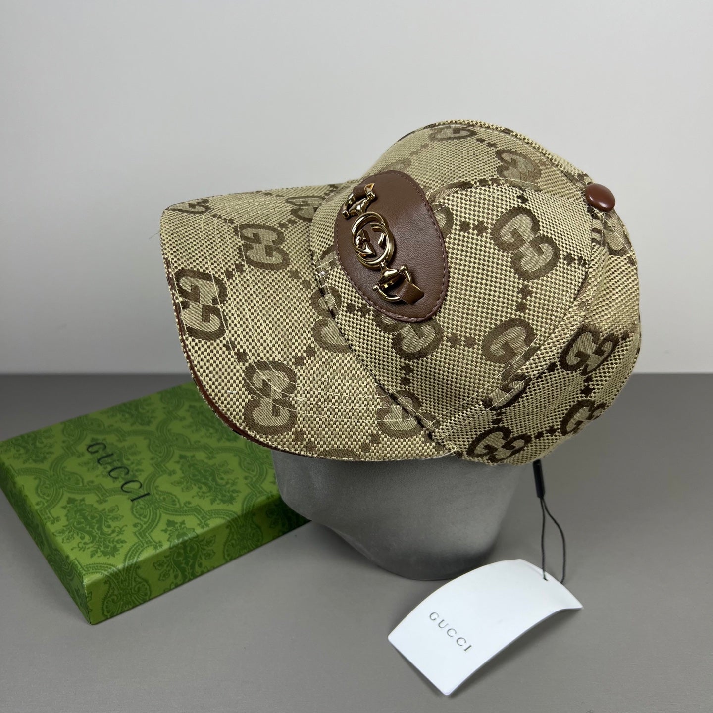 Hat/quality:E3