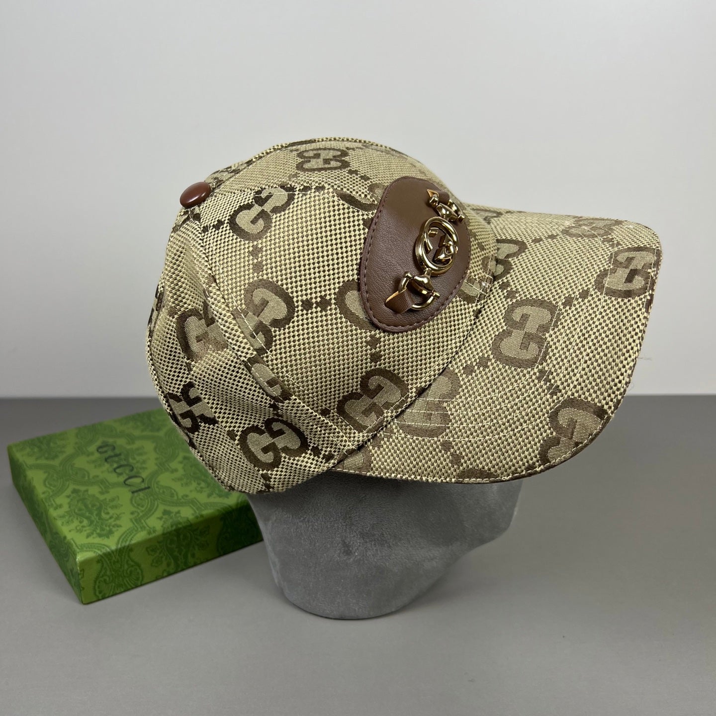 Hat/quality:E3