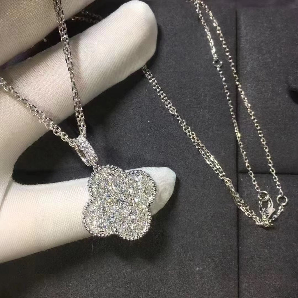Necklace: F6